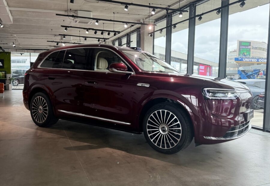 AITO M7