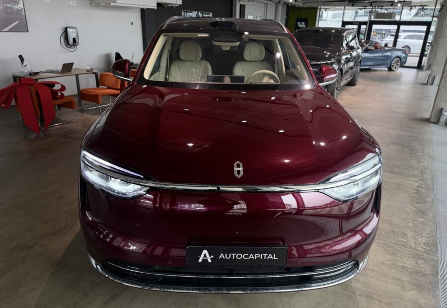 AITO M7