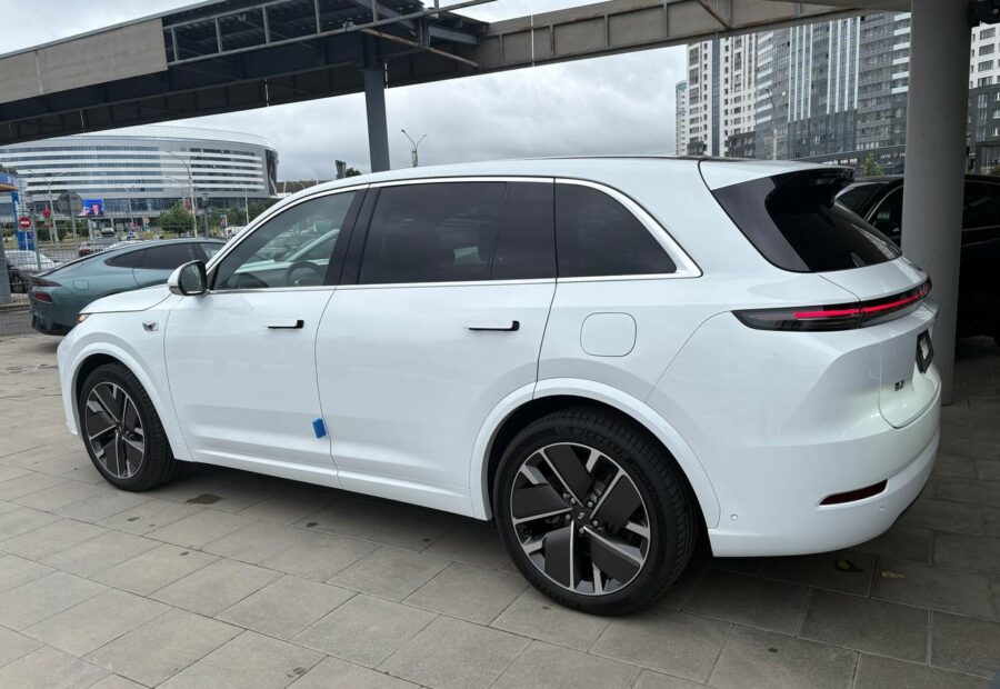 Li Auto L7