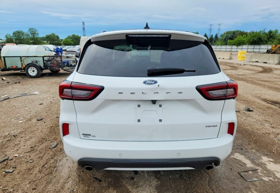 Ford ESCAPE