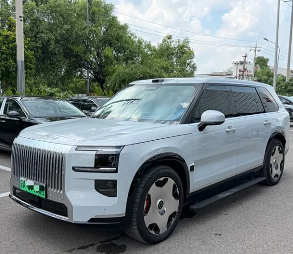 ZEEKR 9X Hyper Edition 70kWh 6 seaters 2026