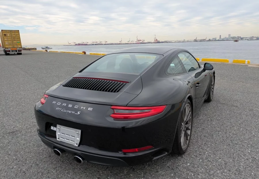 Porsche 911