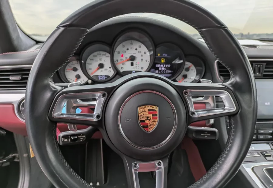 Porsche 911