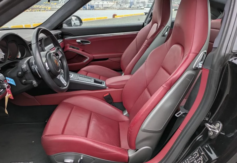 Porsche 911