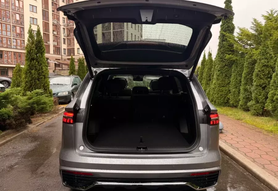 Geely Monjaro
